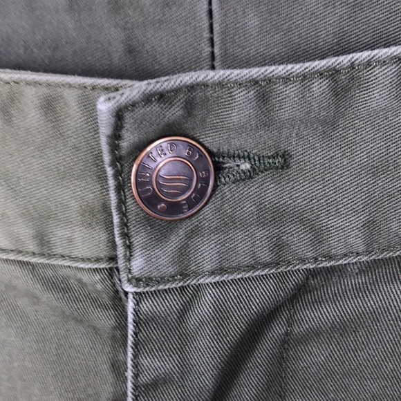 United by Blue Women's Army Green Jeans Size 30 - Picture 3 of 11